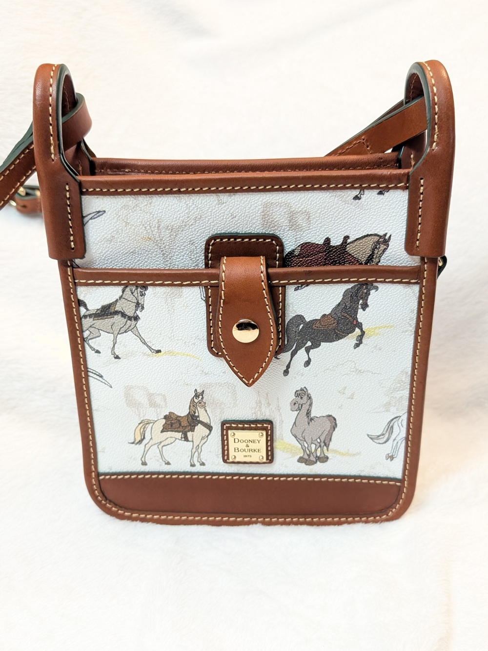 Dooney & Bourke Disney horse 2022 Disney Horses Steeds Crossbody Bag